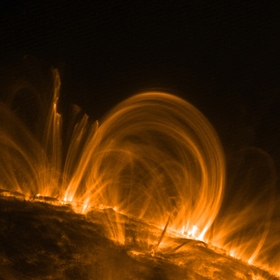 Solar coronal loop